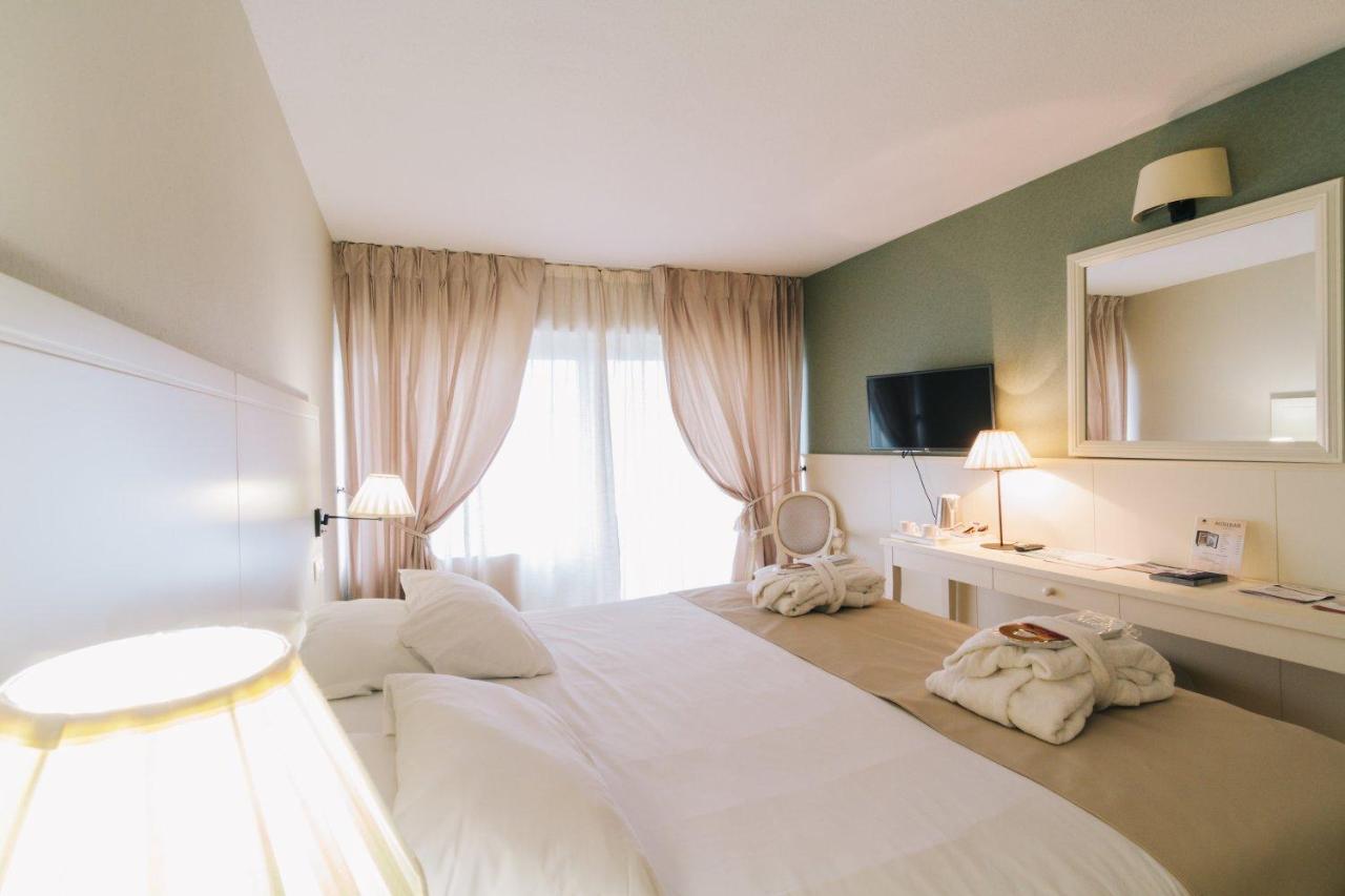 Prestige Room
